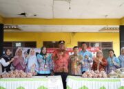 Pemkab Lamteng Gelar Pasar Murah di Seputih Raman, Warga Antusias Sambut Sembako Terjangkau