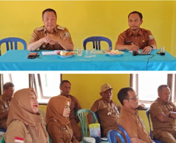 Camat Negeri Agung Tekankan Disiplin Aparatur dan Pelayanan Ramah ke Warga