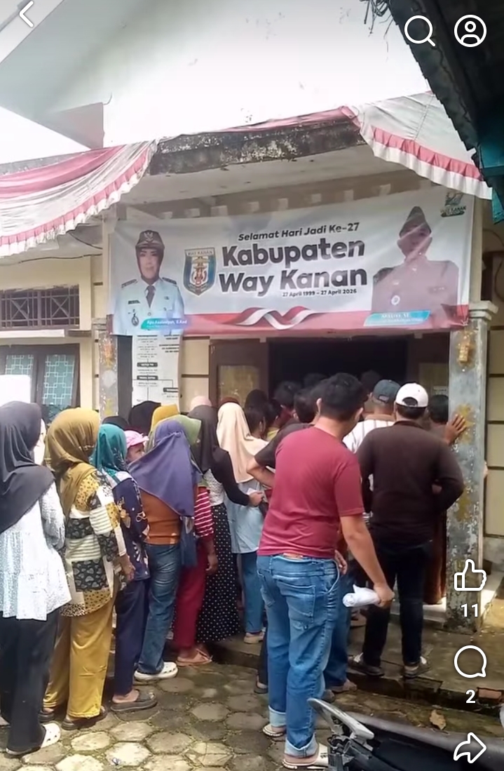 Pembagian Sembako di Blambangan Umpu Berjalan Lancar, Lurah: Bantuan Ringankan Beban Warga