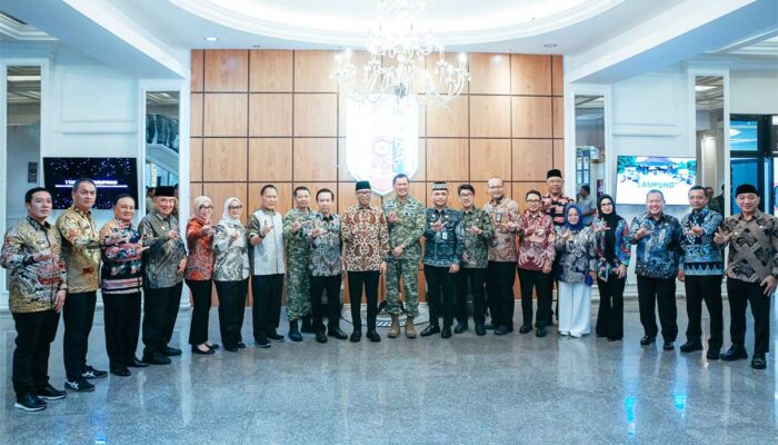 Desaku Maju: Pemprov Lampung Bersinergi dengan Kodam XXI/Radin Inten Percepat Pembangunan Desa