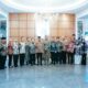 Foto bersama Gubernur Lampung, Pangdam XXI/Radin Inten, dan Bupati/Wali Kota saat penandatanganan kesepakatan Program Desaku Maju di Kantor Gubernur Lampung