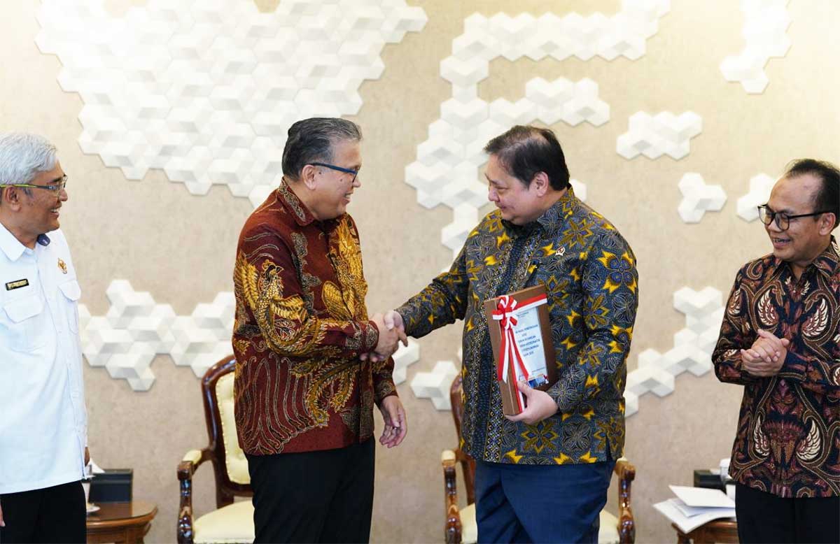 Foto: Menteri Koordinator Bidang Perekonomian Airlangga Hartarto saat memberikan sambutan dalam acara Penyerahan Laporan Hasil Pemeriksaan Laporan Keuangan Tahun 2025, di Jakarta, Senin (24/8/2026). Kemenko Perekonomian kembali meraih opini Wajar Tanpa Pengecualian atau WTP selama 18 tahun berturut-turut.