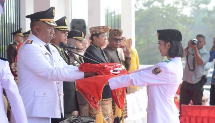 Pimpin Upacara HUT RI, Komang Koheri Ajak Warga Lampung Tengah Perkuat Persatuan