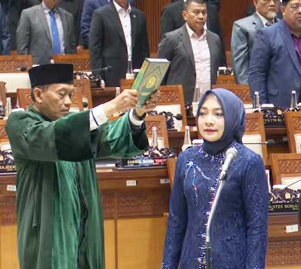 nessy kalviya dilantik dpr ri paw lampung