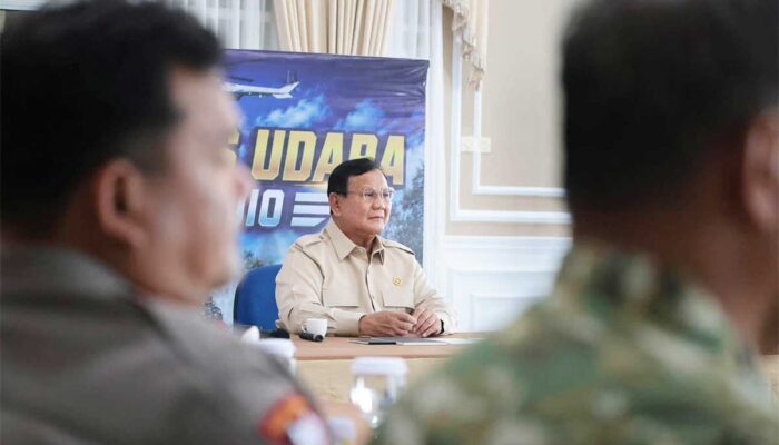 Prabowo Terbang ke Riau Tinjau Langsung Penanganan Kebakaran Hutan dan Lahan